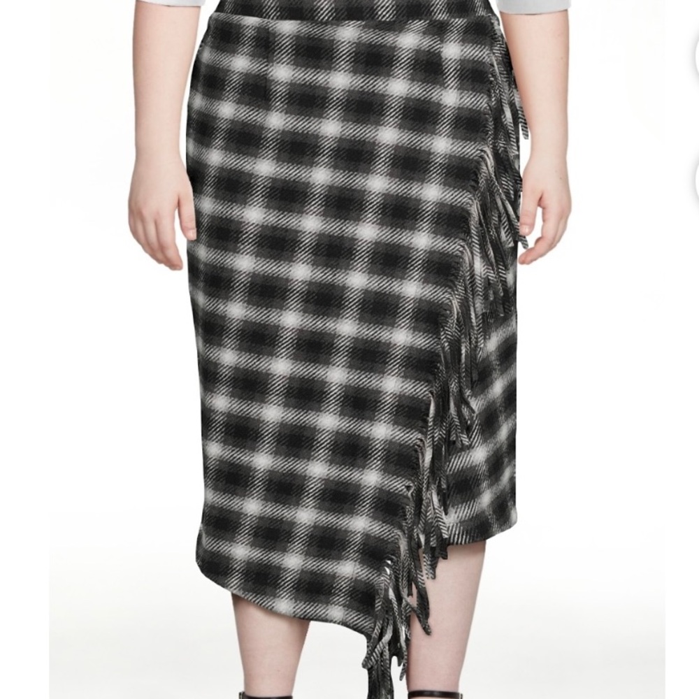 NWT size 20 elastic waist Time and Tru fringe skirt